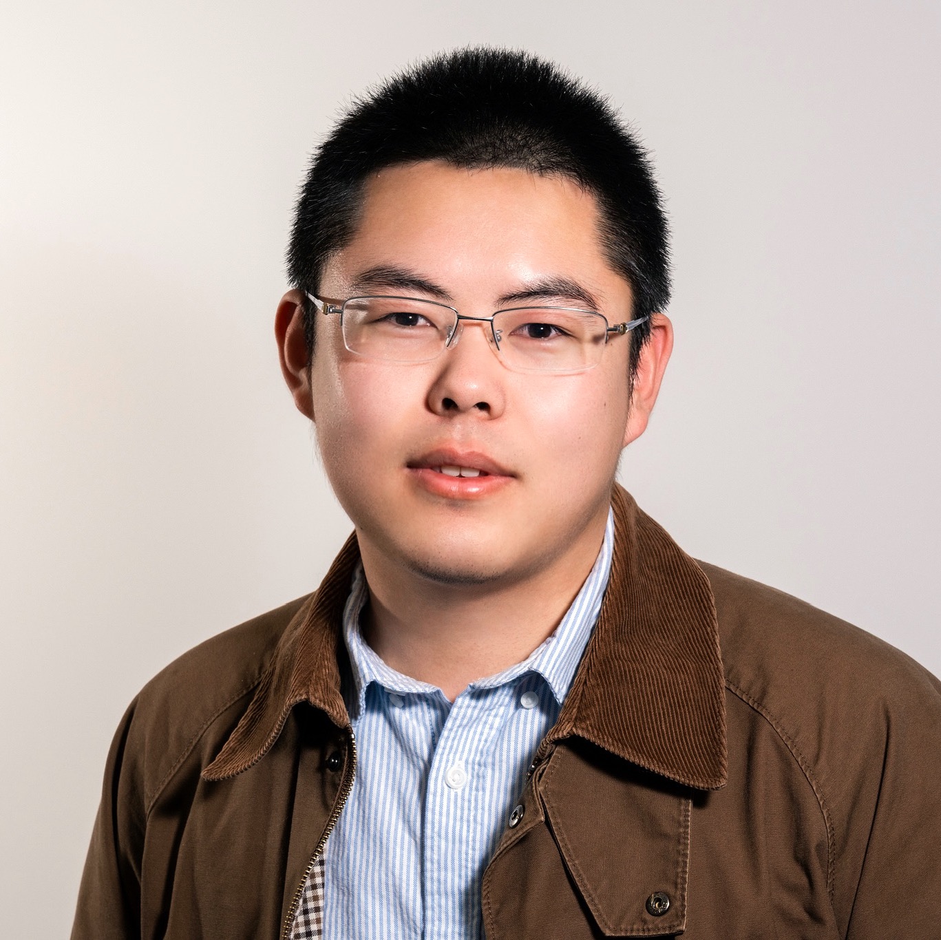 Professional portrait of Xihao Zhang
